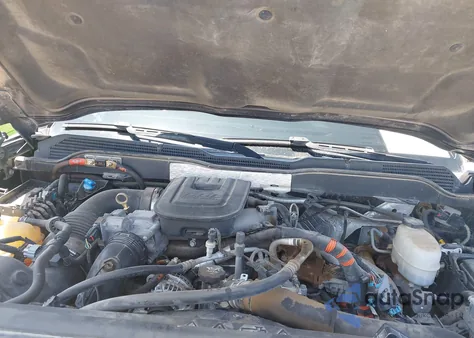 2015 Chevrolet Silverado 2500Hd Lt from USA, damaged, VIN 1GC1KVE82FF161420